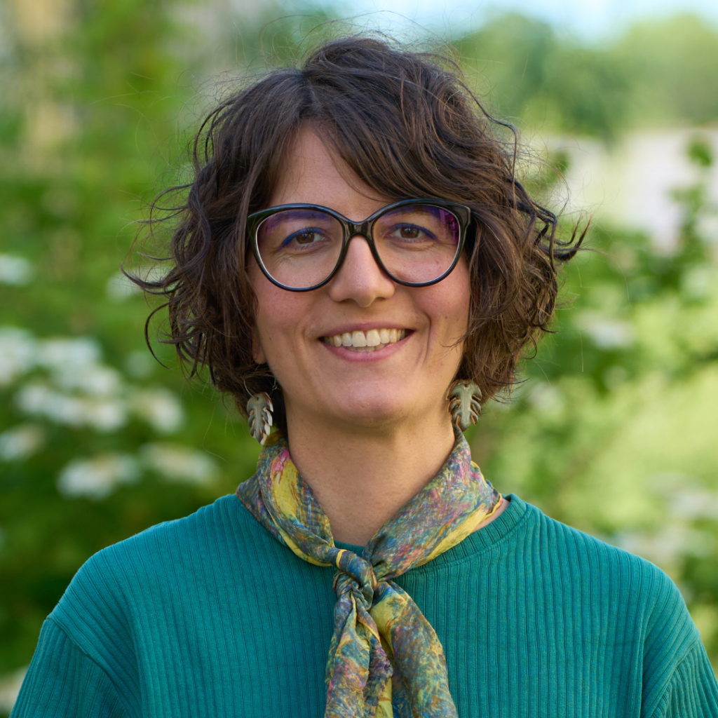 Anna-Béatrice Schmaltz (elle)